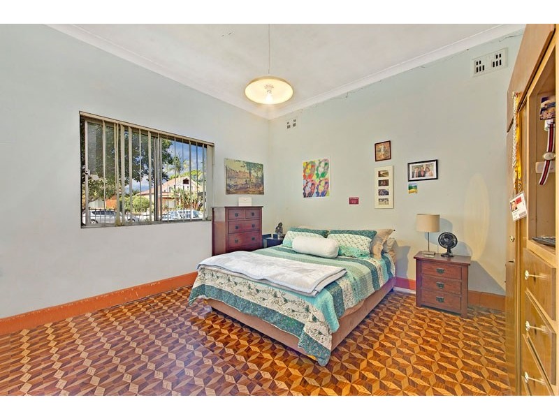 20 Keir Avenue, Hurlstone Park NSW 2193