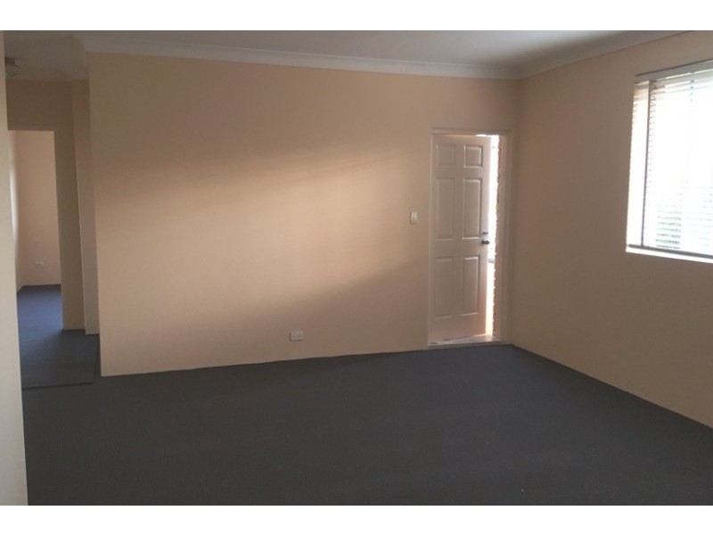 4./32 Knox Street, Belmore NSW 2192