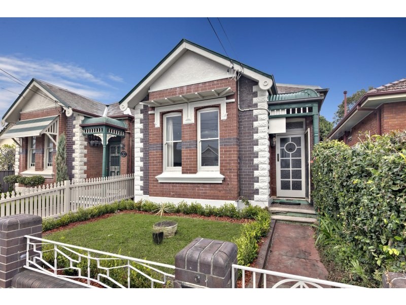 6 Wyalong Street, Burwood NSW 2134