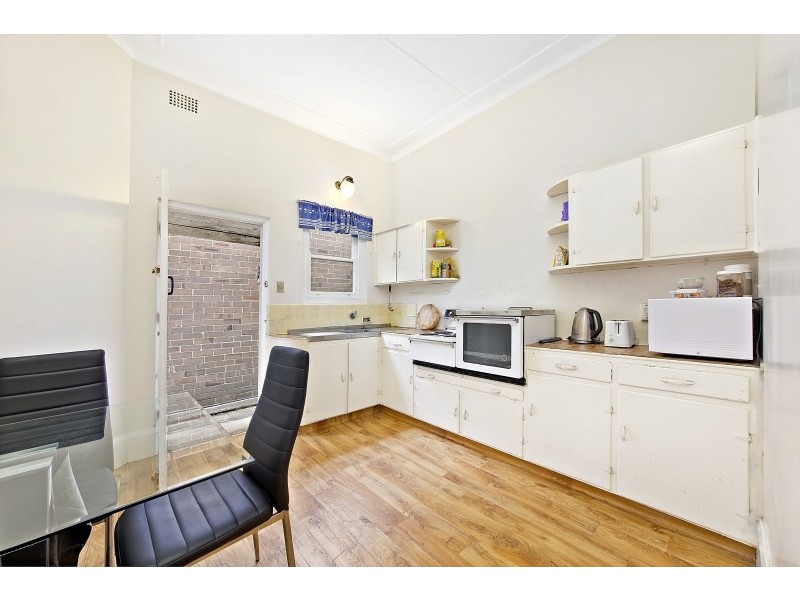 6 Wyalong Street, Burwood NSW 2134