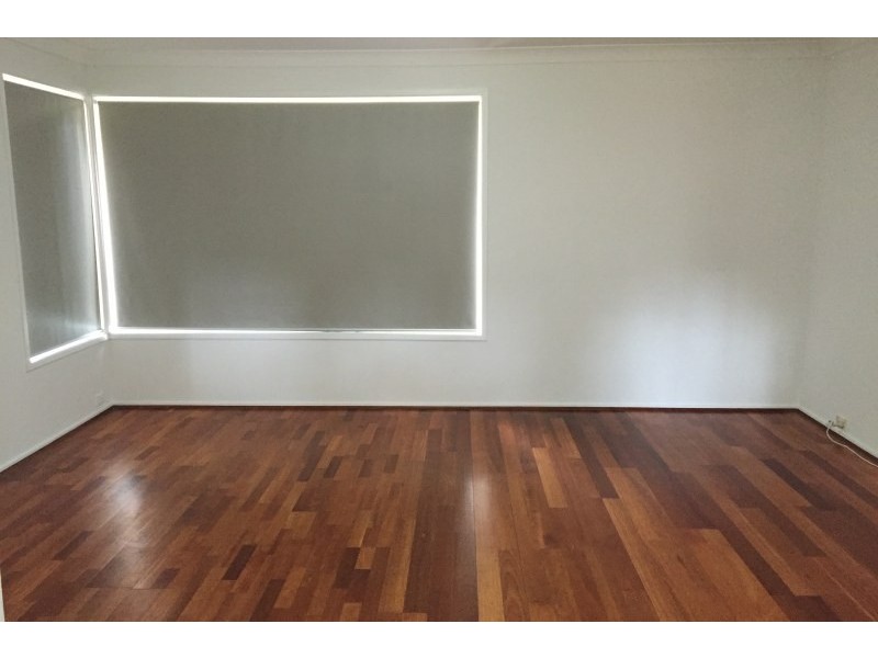 40 Jacaranda Drive, Georges Hall NSW 2198