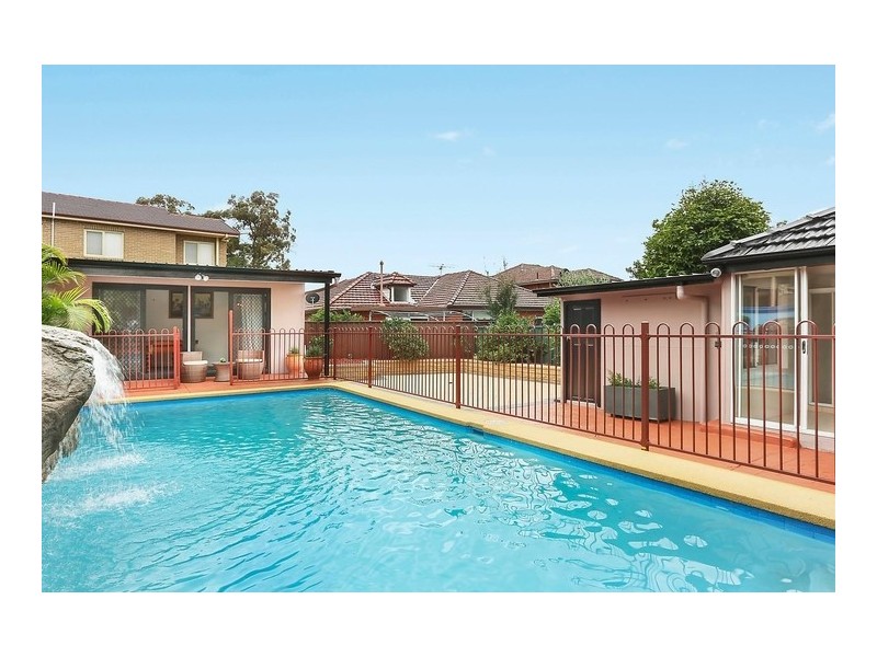 13 Beresford Parade, Kingsgrove NSW 2208