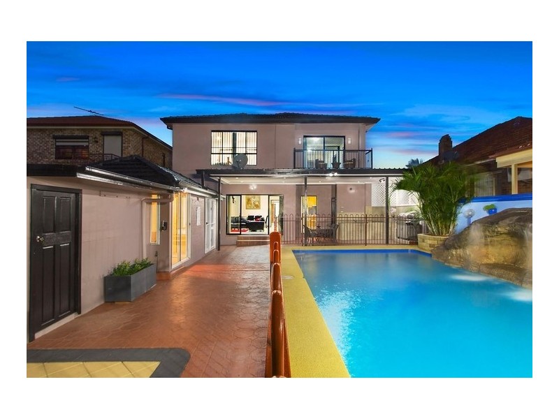 13 Beresford Parade, Kingsgrove NSW 2208