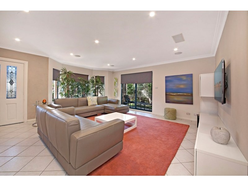 6 Clarence Street, Belfield NSW 2191