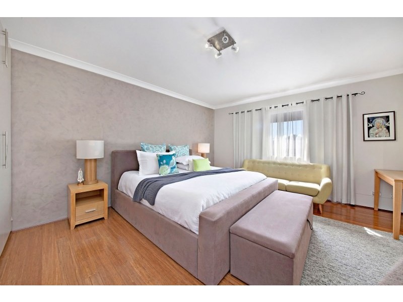 6 Clarence Street, Belfield NSW 2191