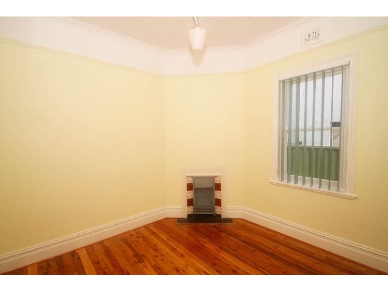 4 Shakespeare Street, Campsie NSW 2194