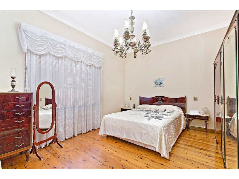 11 Boronia Street, Belfield NSW 2191