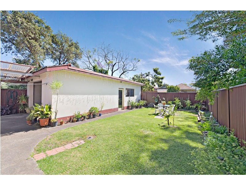 11 Boronia Street, Belfield NSW 2191