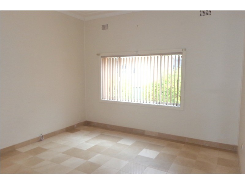 26 Hebe Street, Greenacre NSW 2190