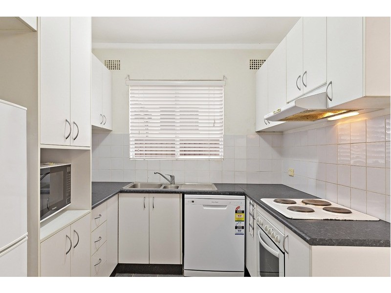 70 Chapel Street, Roselands NSW 2196