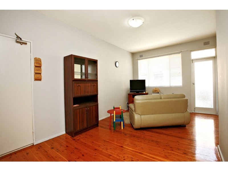 1/3 Hugh Street, Belmore NSW 2192