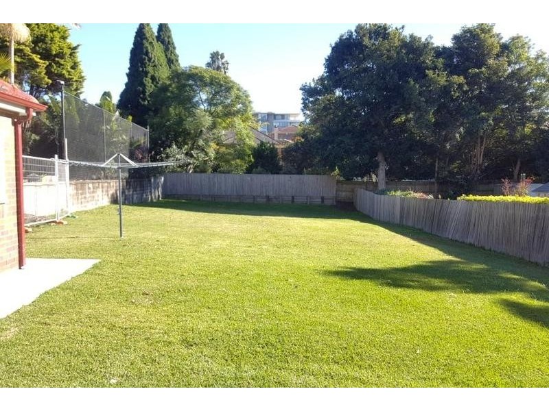 22 Middle Harbour Road, Lindfield NSW 2070