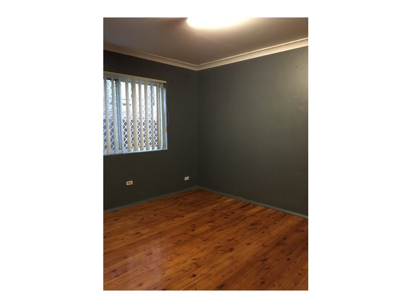 1/62 Ernest Street, Lakemba NSW 2195