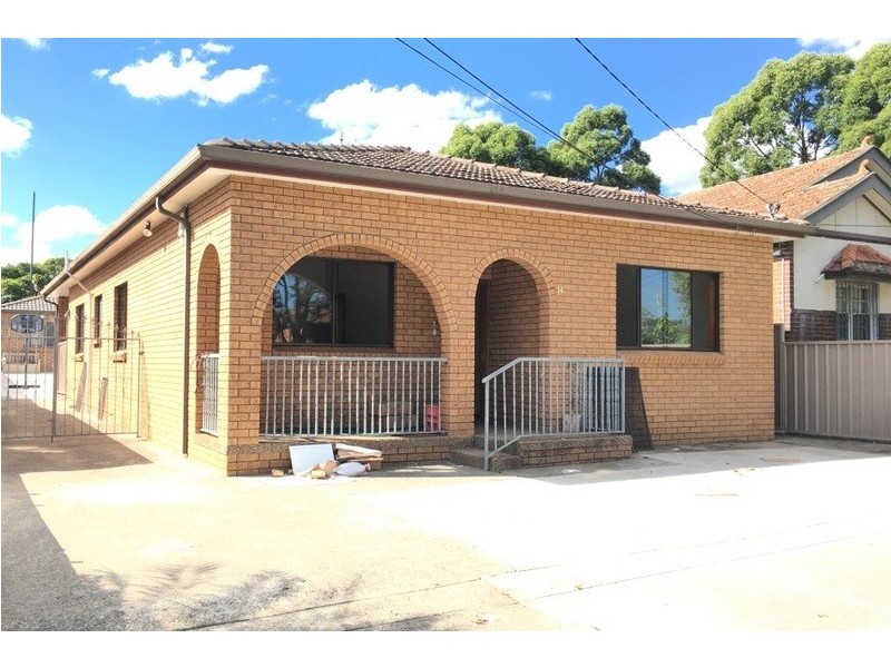 14 Loftus Street, Campsie NSW 2194