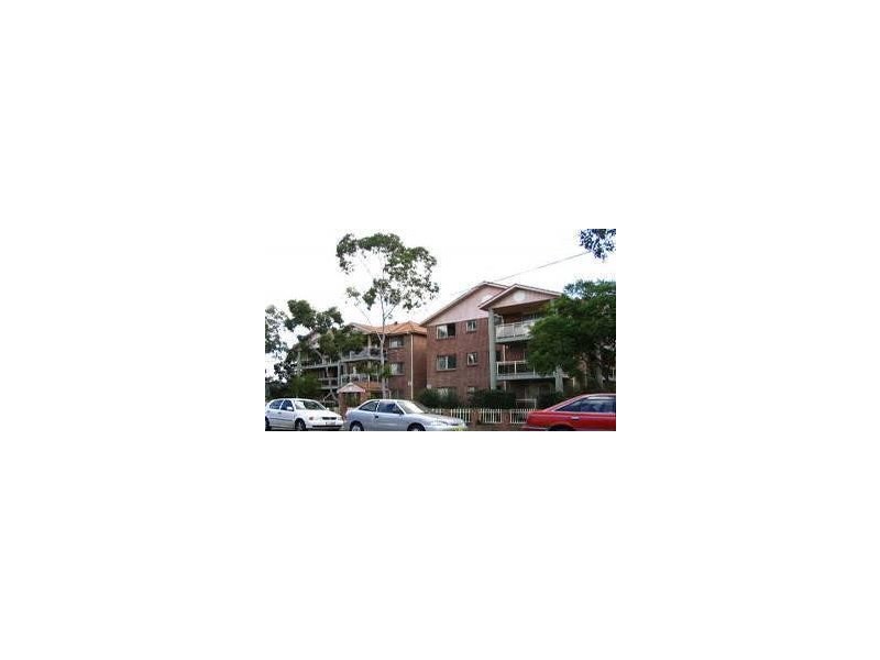 12/6-10 Sir Joseph Banks Street, Bankstown NSW 2200