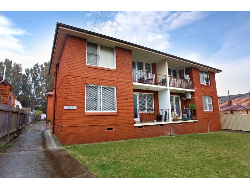 8/15 Anderson Street, Belmore NSW 2192