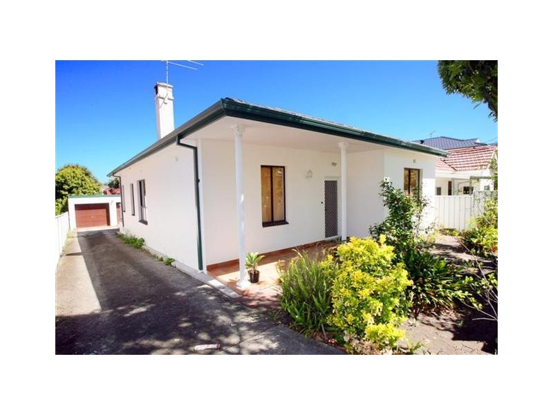 2 Walter Street, Roselands NSW 2196