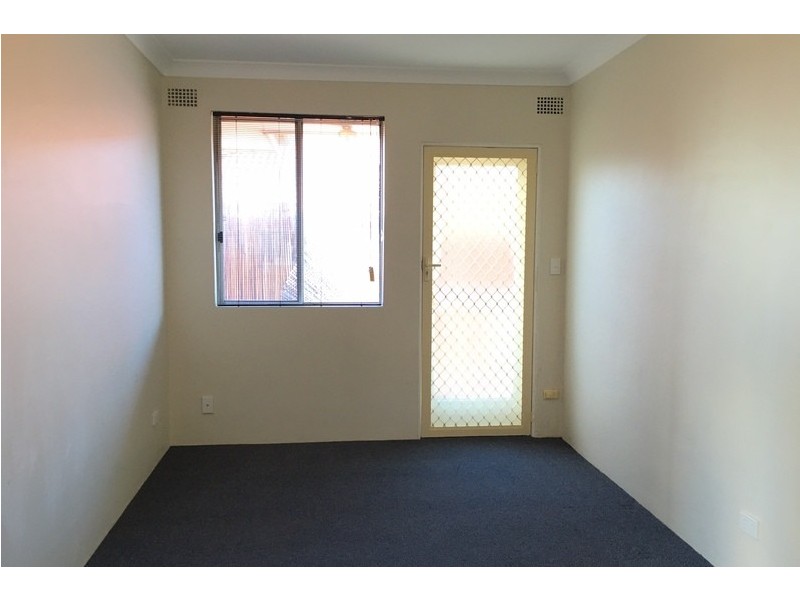 4/8 Lucerne Street, Belmore NSW 2192