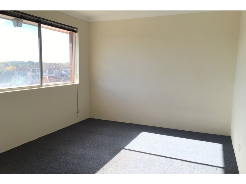 4/8 Lucerne Street, Belmore NSW 2192