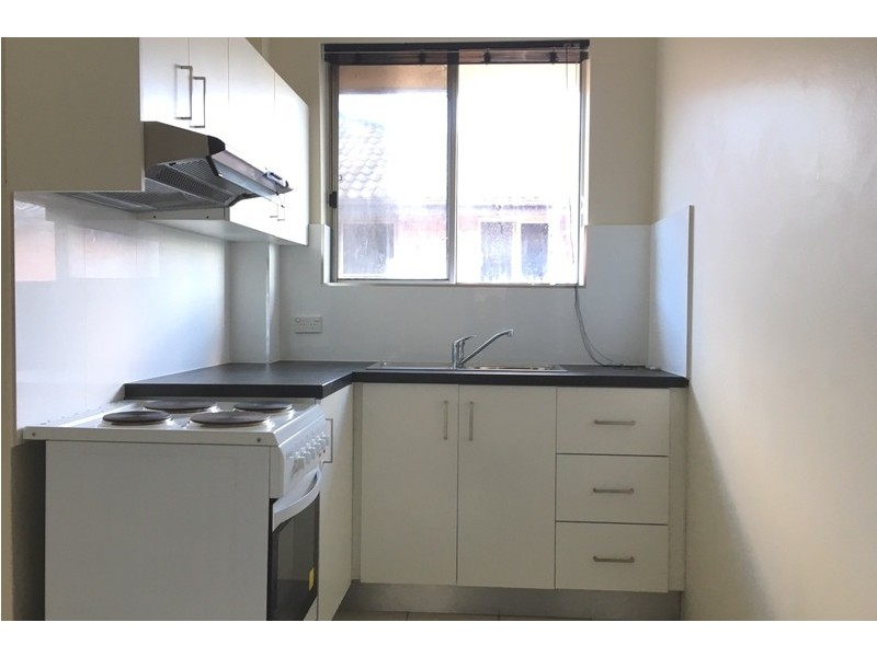 4/8 Lucerne Street, Belmore NSW 2192