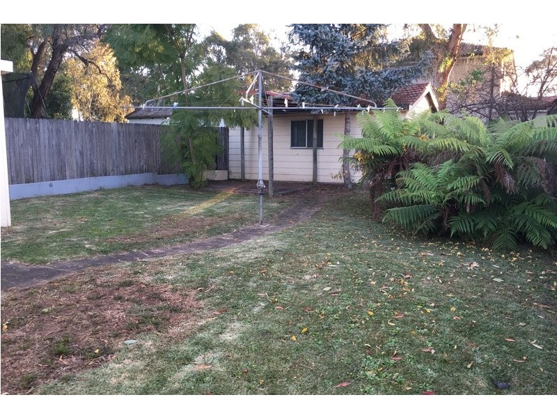 .15 Windsor Avenue, Croydon Park NSW 2133
