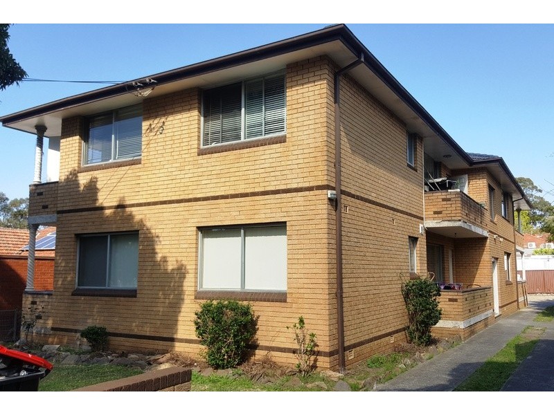 2/32 Knox Street, Belmore NSW 2192