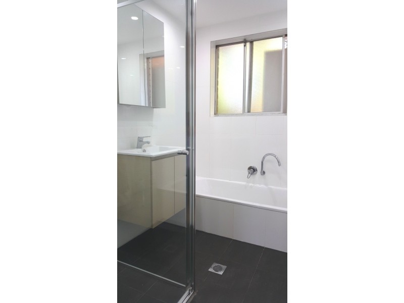 2/32 Knox Street, Belmore NSW 2192