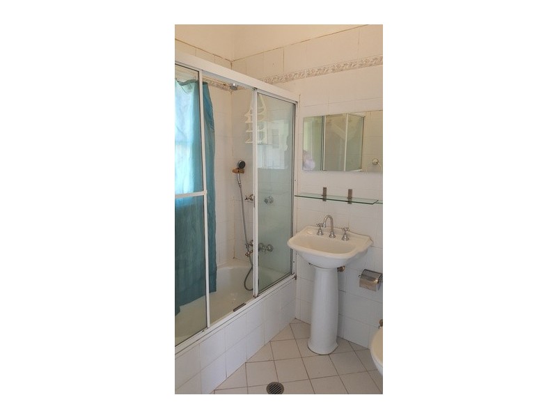 8 Downes Street, Belfield NSW 2191