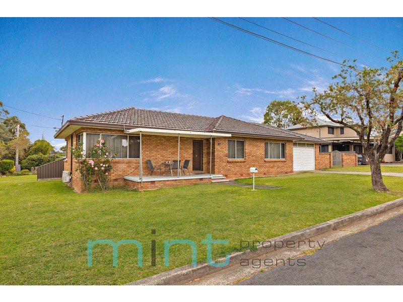 25 Mactier Avenue, Milperra NSW 2214