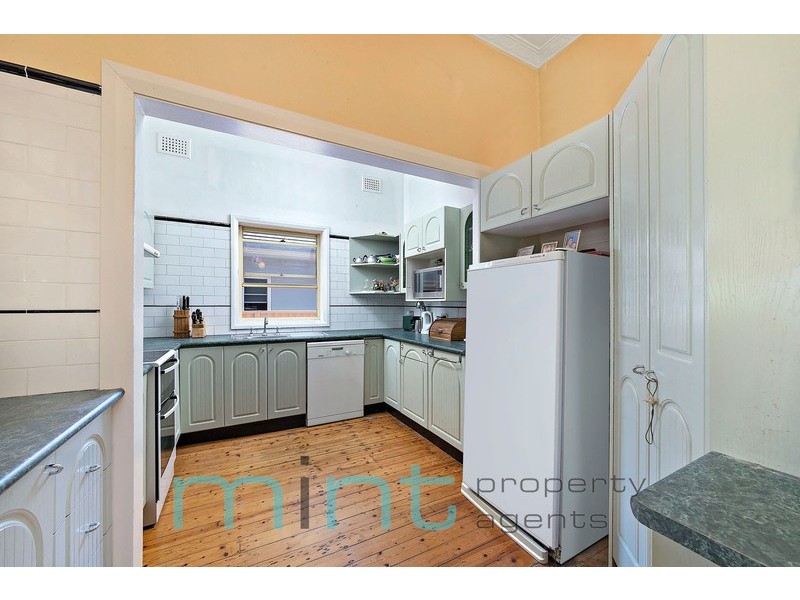 32 Persic Street, Belfield NSW 2191