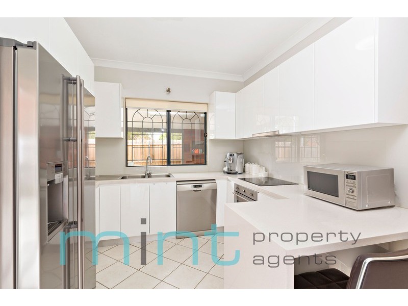 11 Bazentin Street, Belfield NSW 2191