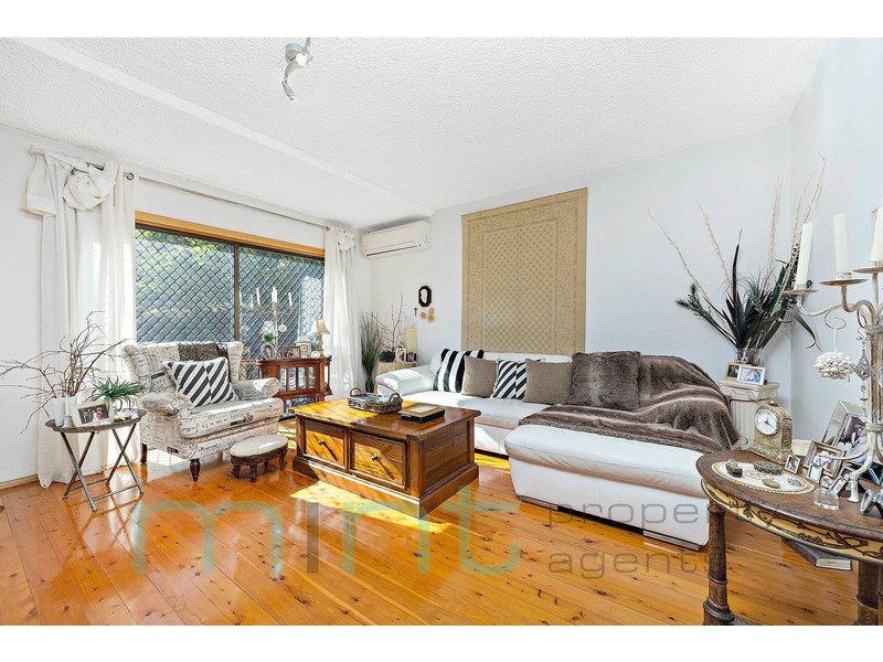 8/11 Rookwood Road, Yagoona NSW 2199