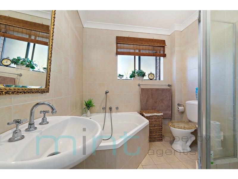 8/11 Rookwood Road, Yagoona NSW 2199