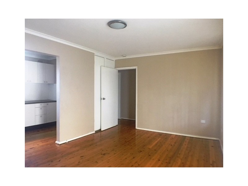 2/3 St Judes Crescent, Belmore NSW 2192