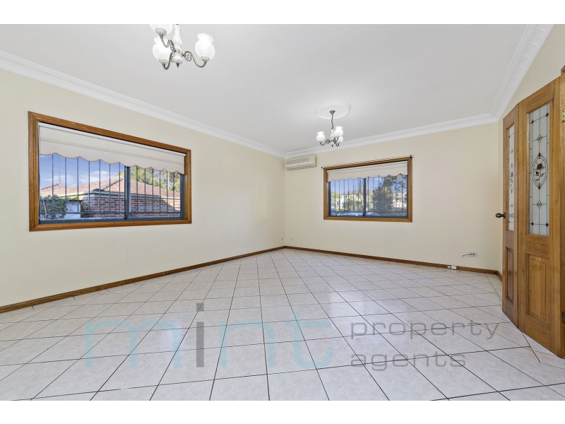 11 Railway Parade, Belmore NSW 2192