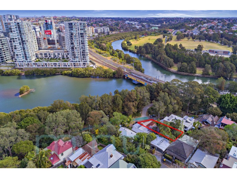 10 View Street, Tempe NSW 2044