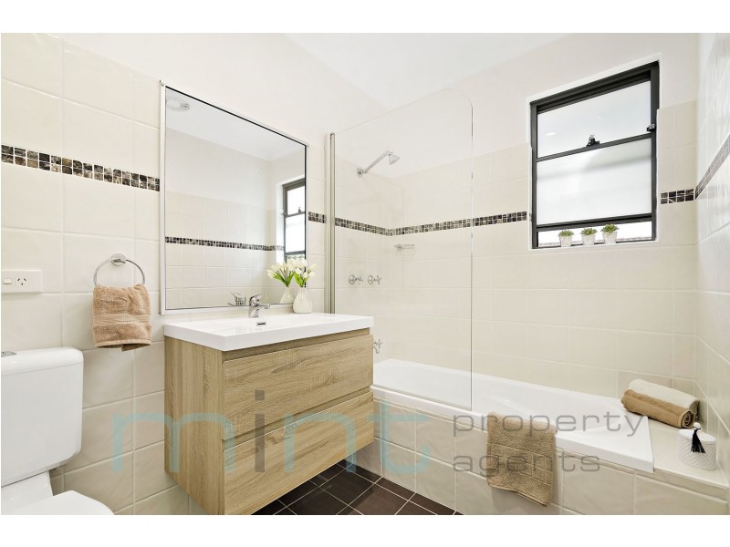 5/3 Duncan Street, Punchbowl NSW 2196