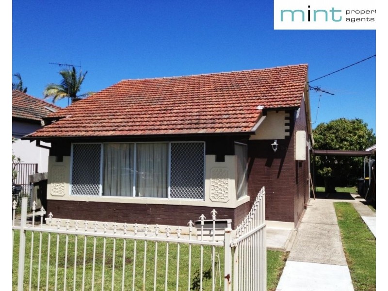 31 Weil Avenue, Croydon Park NSW 2133