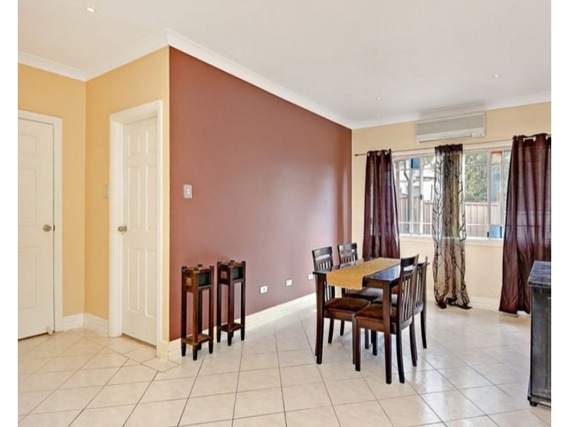 .15/224 Old Kent Road, Greenacre NSW 2190