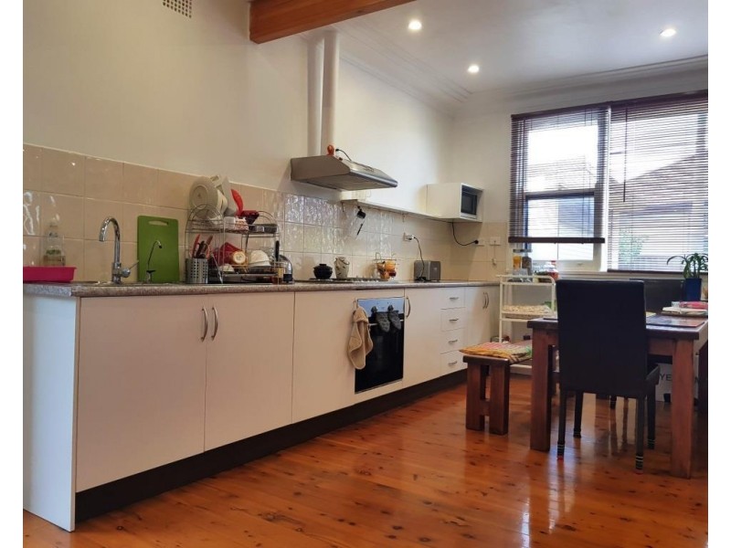 2 Robyn Avenue, Belfield NSW 2191