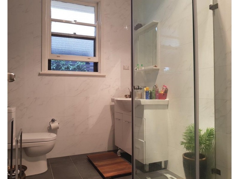 2 Robyn Avenue, Belfield NSW 2191