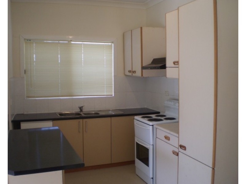 12 Martin Street, Roselands NSW 2196