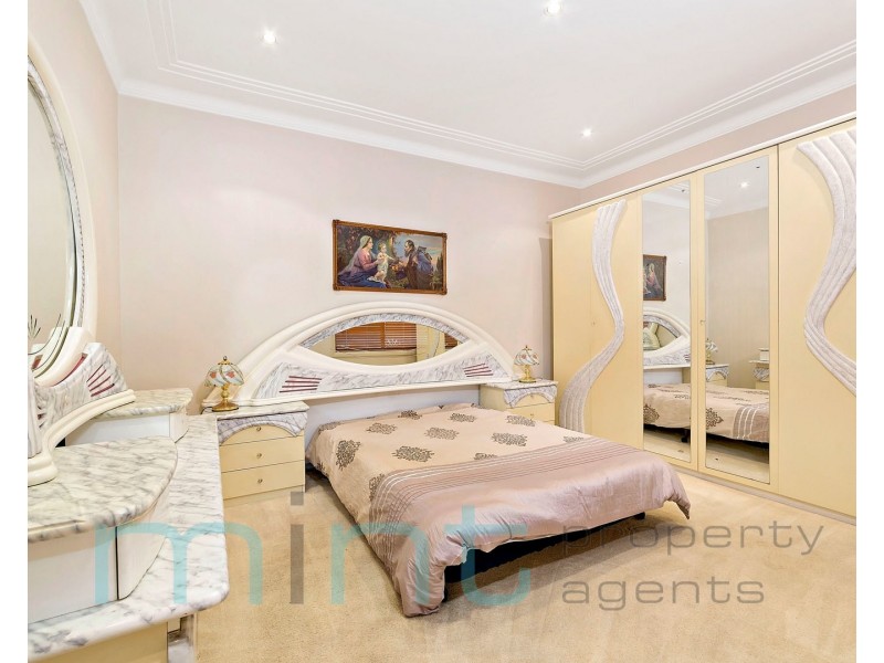 34 Eleanor Avenue, Belmore NSW 2192