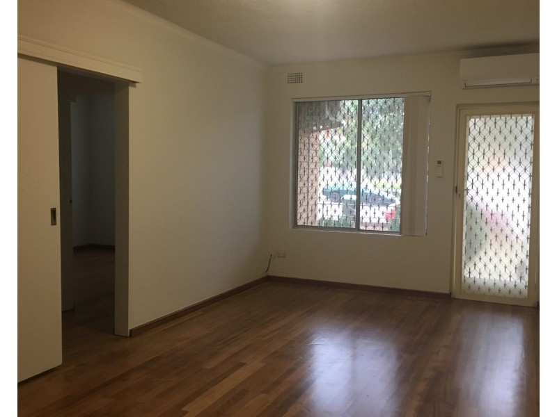 2/43 Fairmount Street, Lakemba NSW 2195