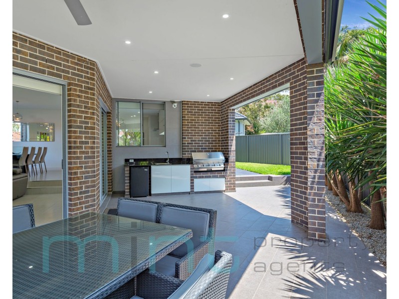 4A Edgar Crescent, Belfield NSW 2191