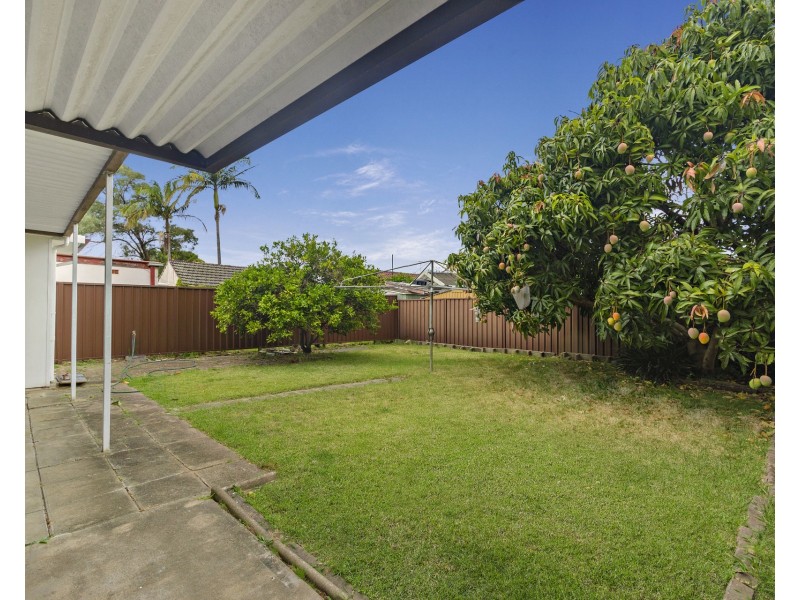 .31 Weil Avenue, Croydon Park NSW 2133