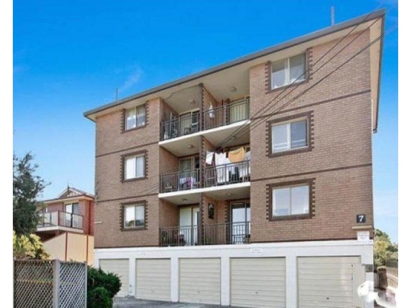 11/7 Myers Street, Roselands NSW 2196