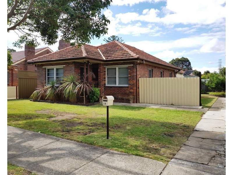 14 Elliott Street, Belfield NSW 2191