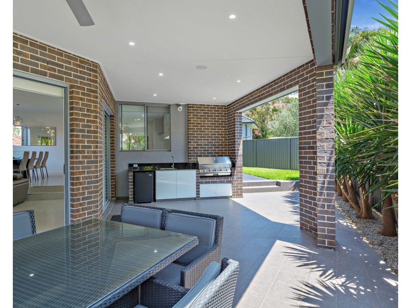 4a Edgar Crescent, Belfield NSW 2191