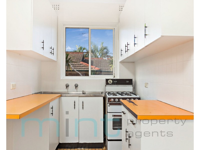 12/7 Queensborough Road, Croydon Park NSW 2133